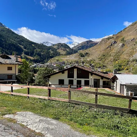 Montano Apartment